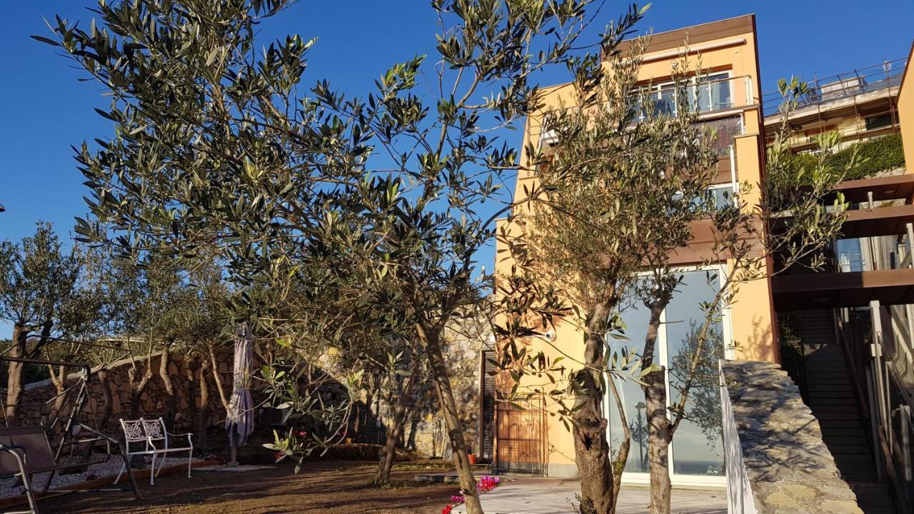 Poggio Degli Ulivi Apartment เจนัว ภายนอก รูปภาพ